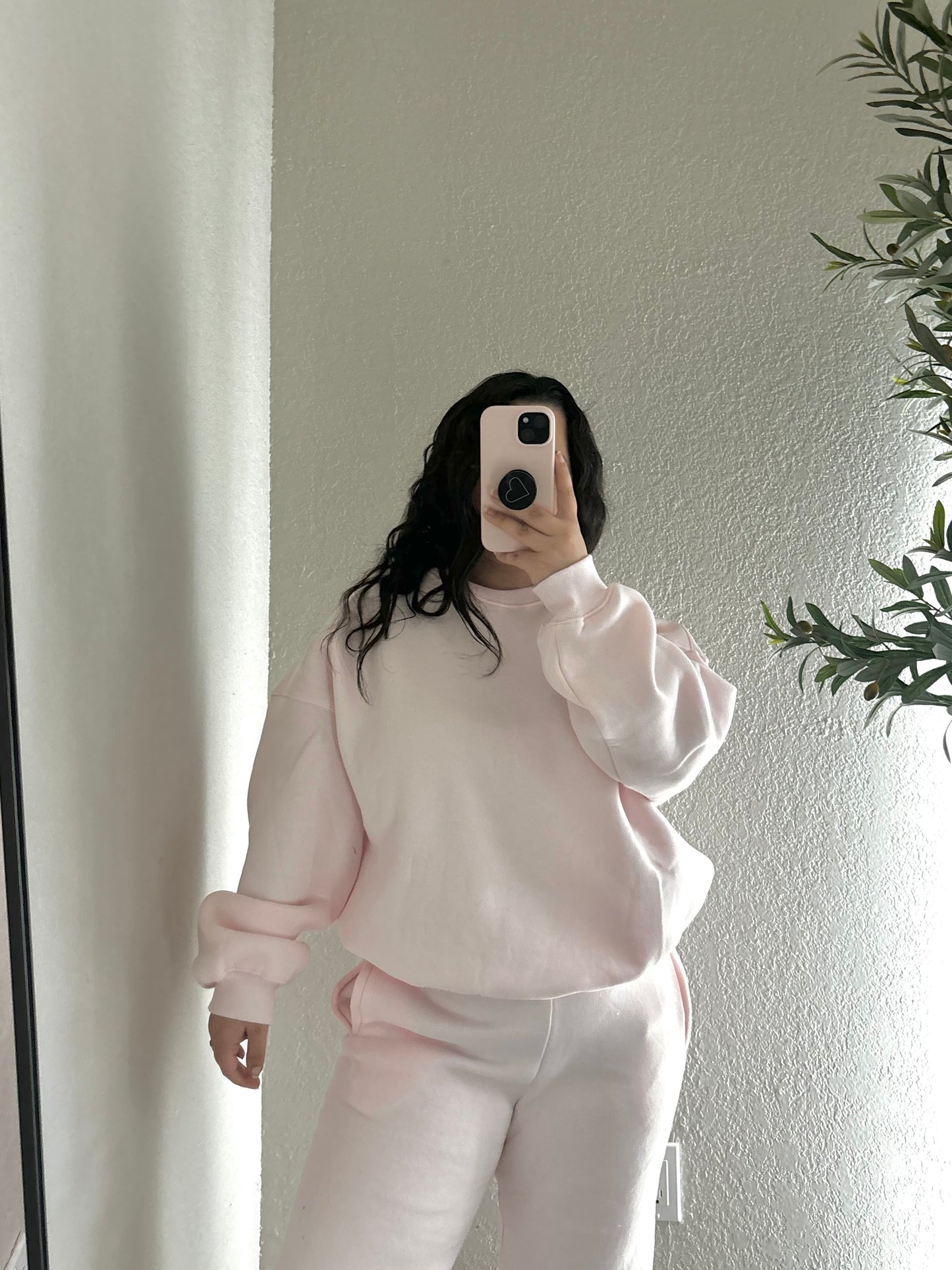 Ari Crewneck