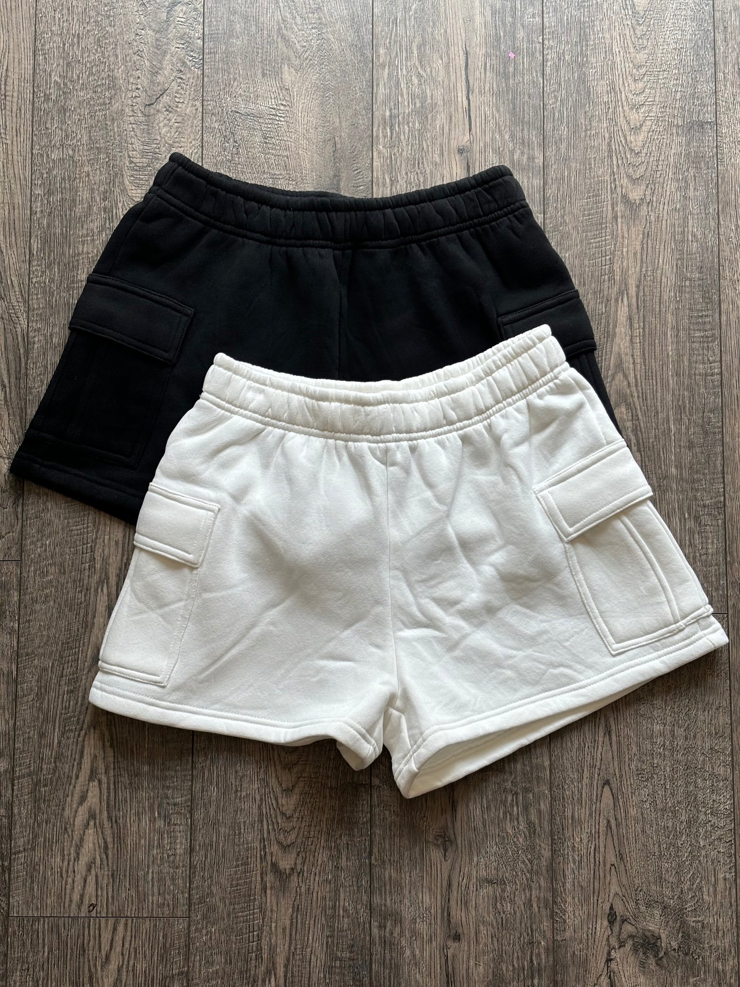 Ari Cargo Shorts