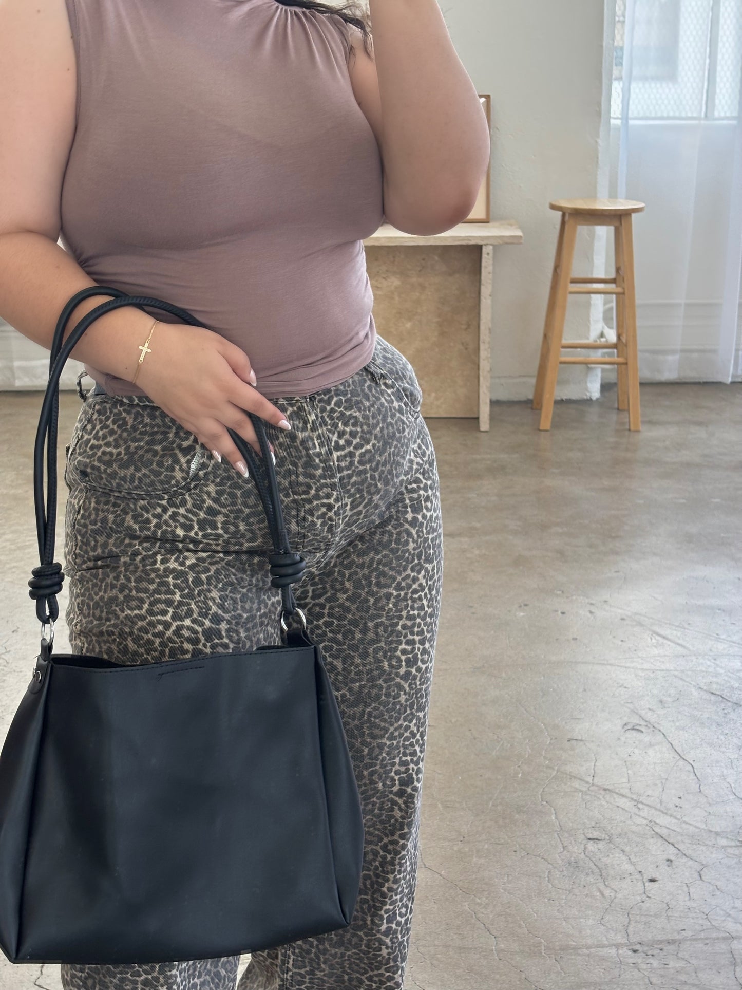 Maple Glow Top- Taupe
