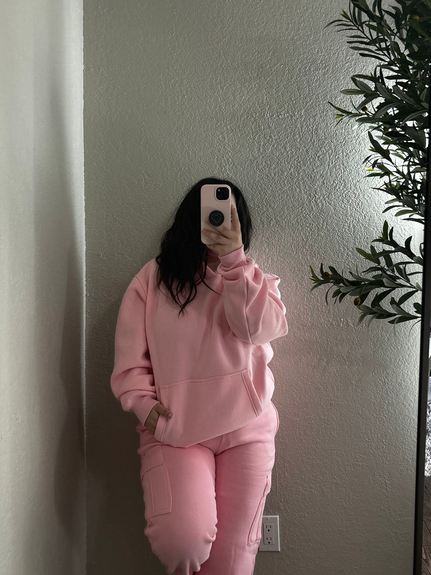 Ari Hoodie