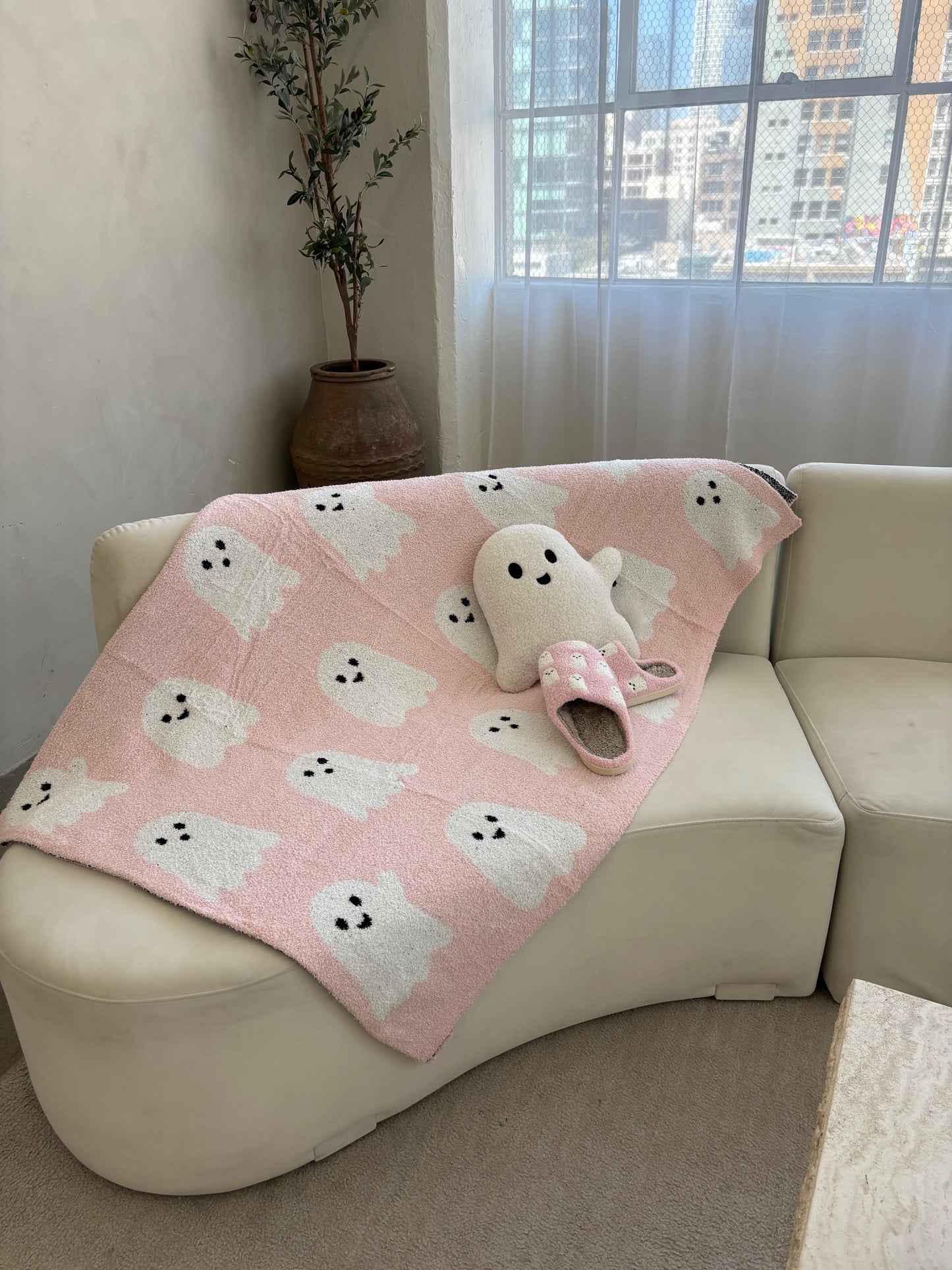 Boo-tiful Throw Blanket