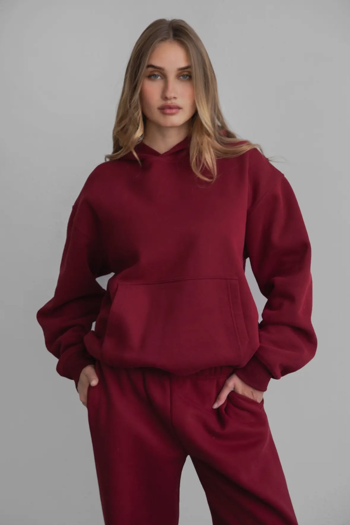 Ari Hoodie