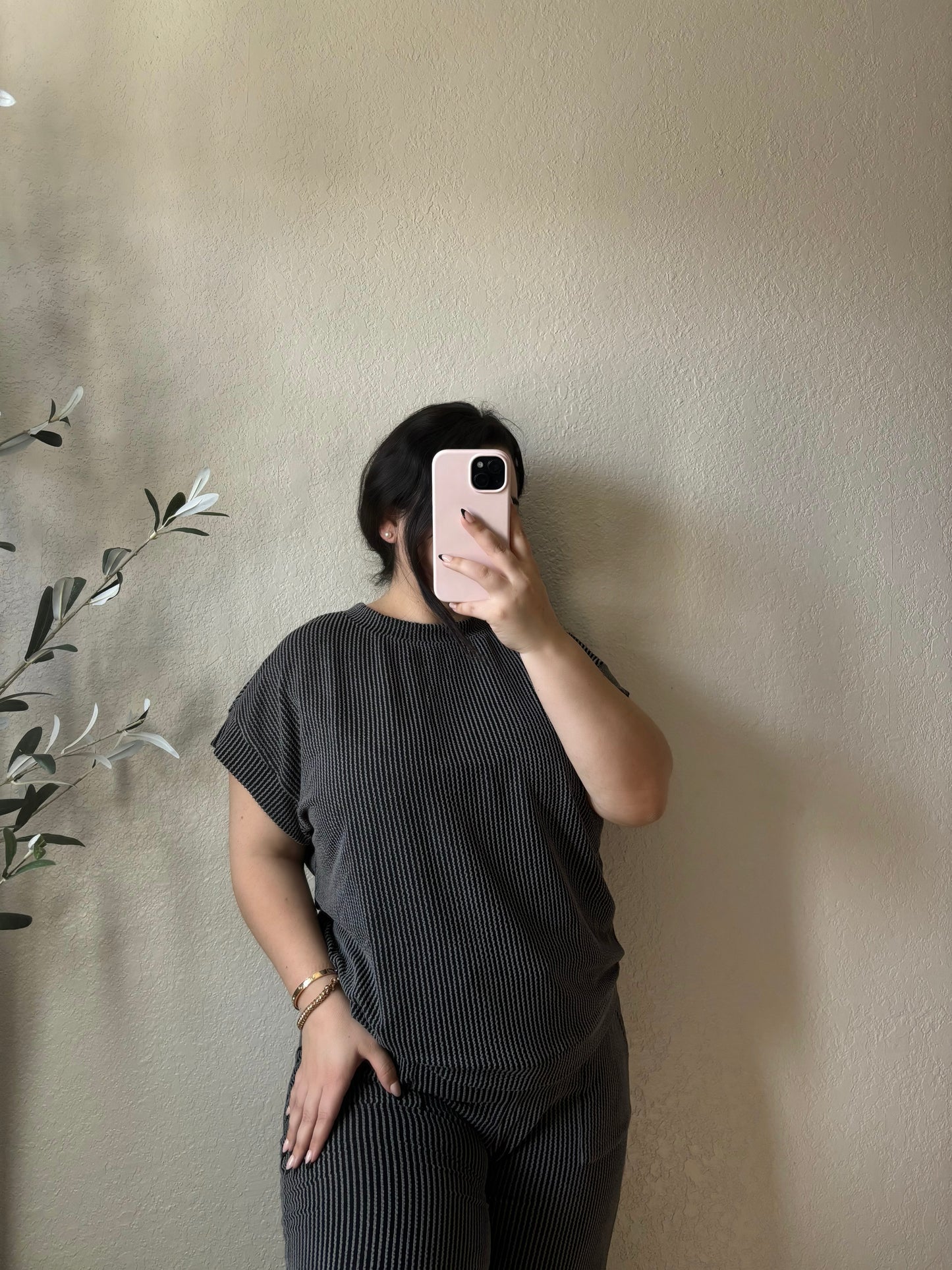 Ariah Short Sleeve & Pants Set (Black)