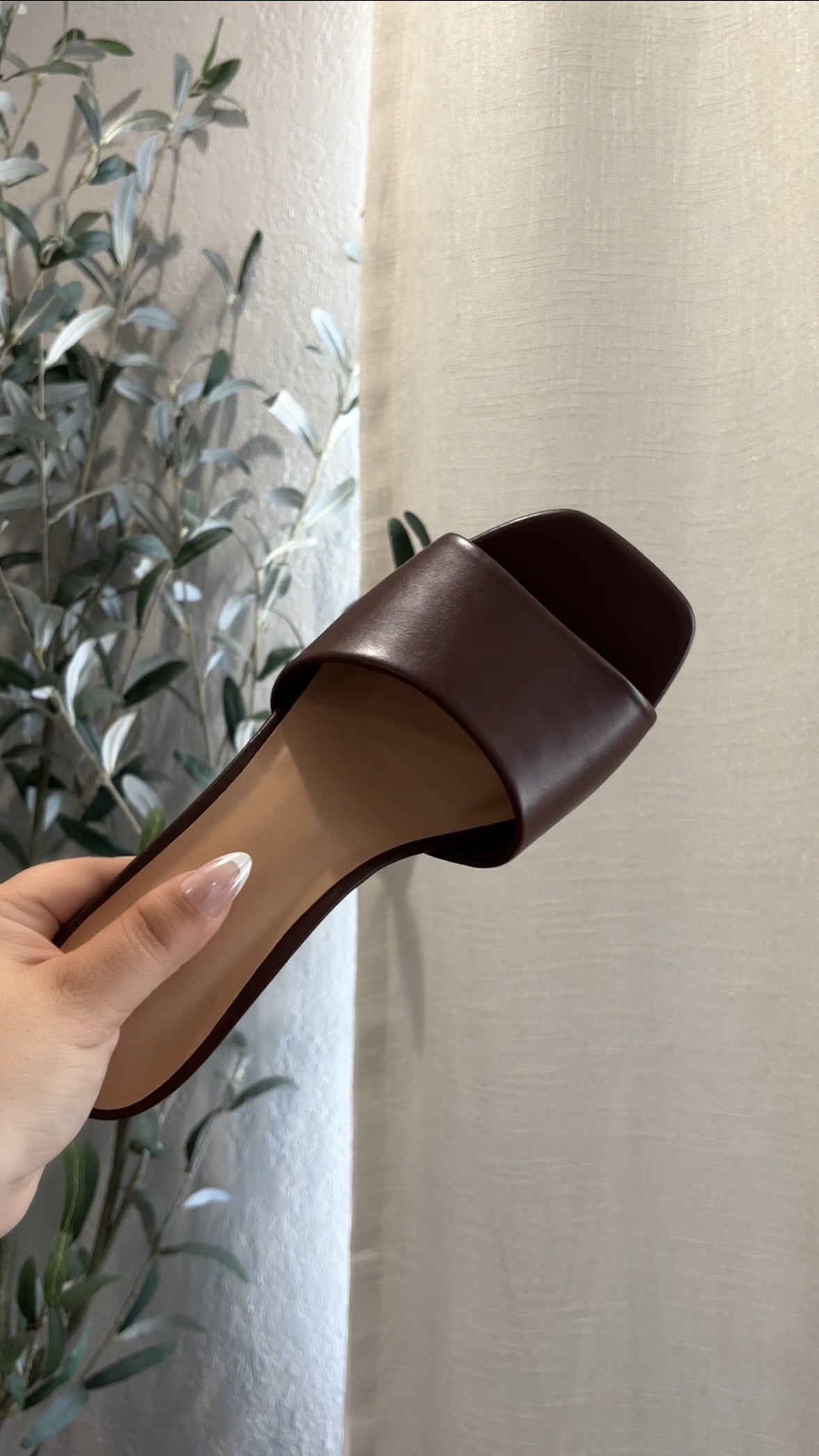 Chestnut Charm Heel- Chocolate Brown