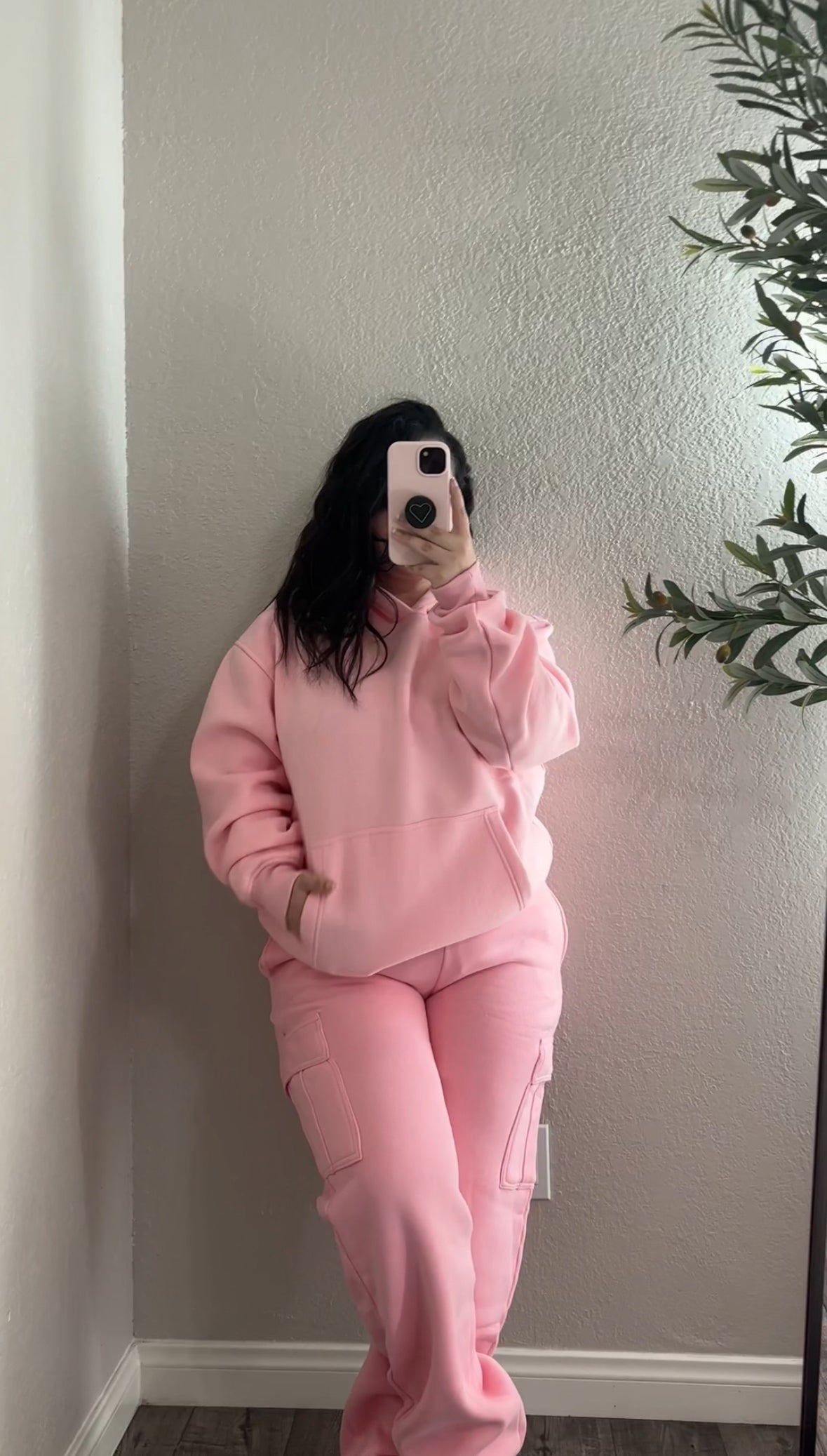 Ari Cargo Sweats