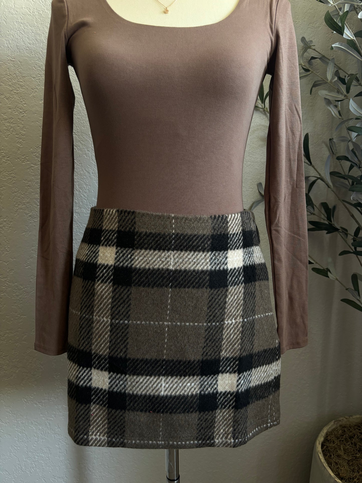 Meghan Plaid Skirt (Mocha)