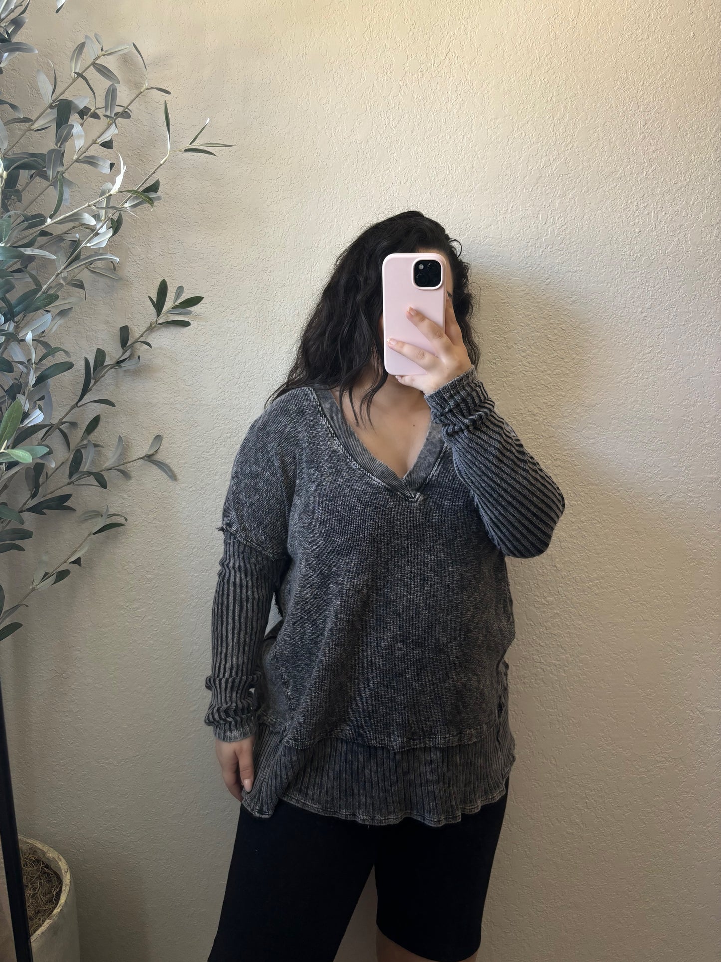 Gianna Sweater Top (Black)