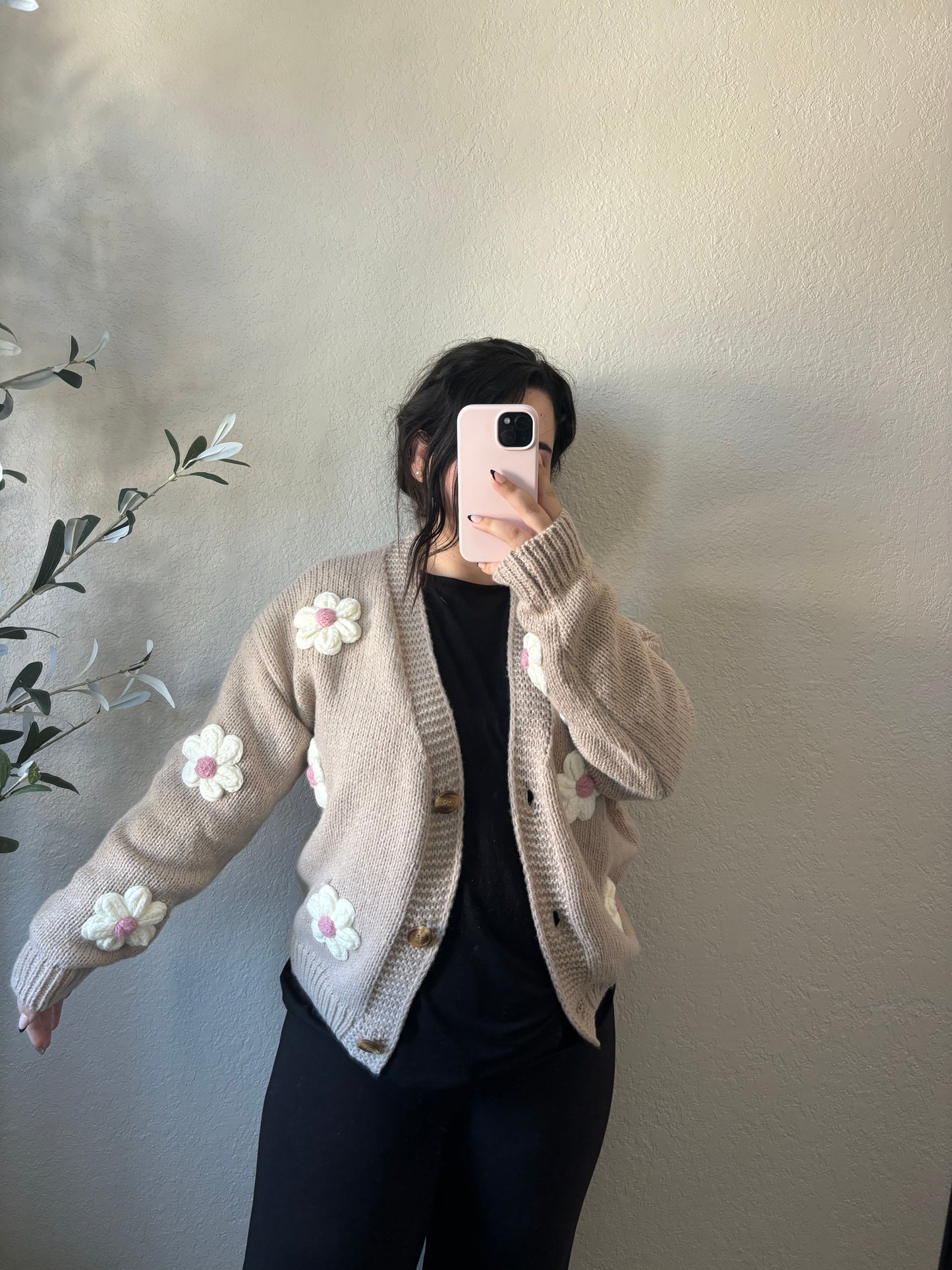 Flor Crochet Cardigan