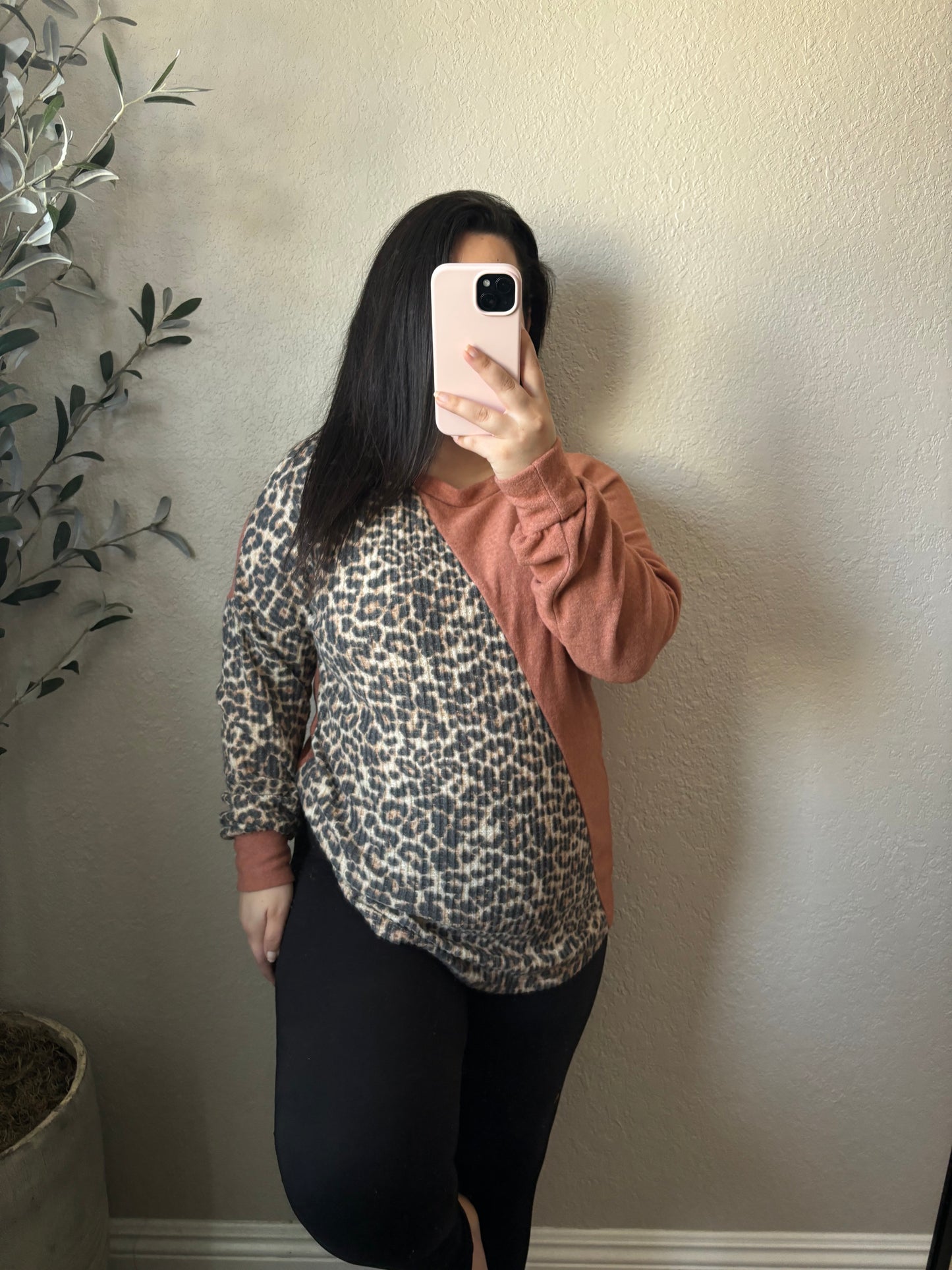 Dana Leopard Long Sleeve