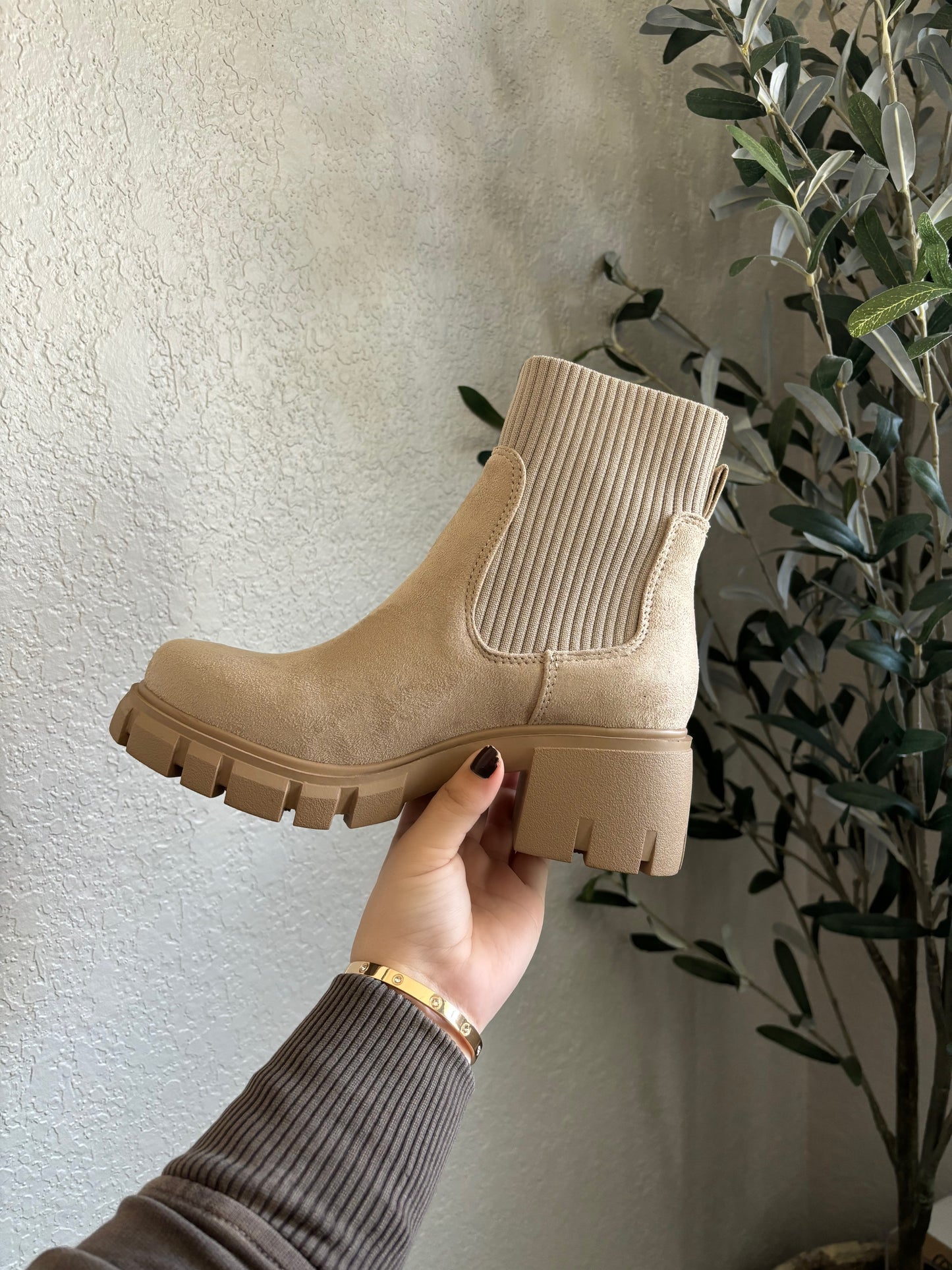 Chelsea Boot