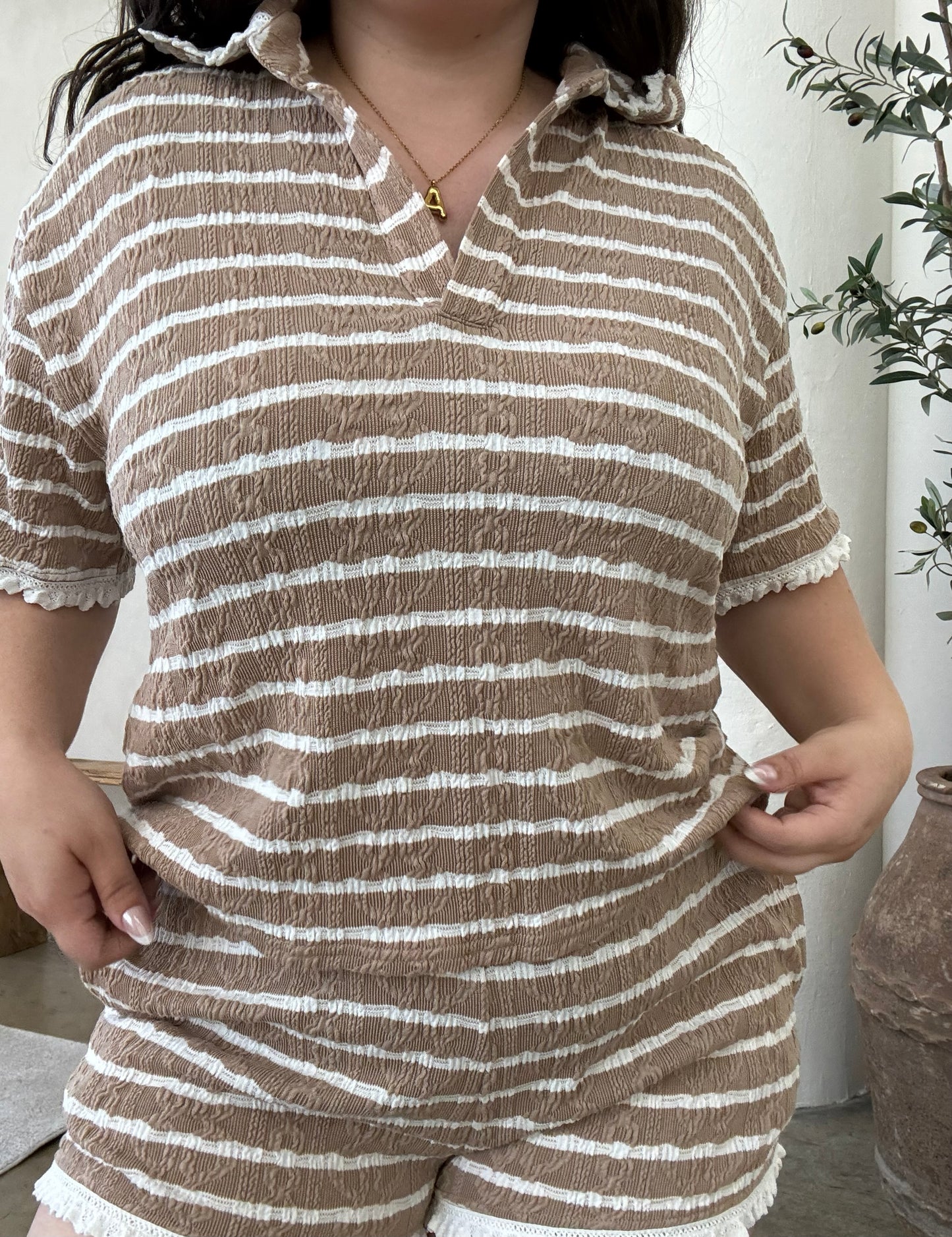 Coffee & Cream Striped Set