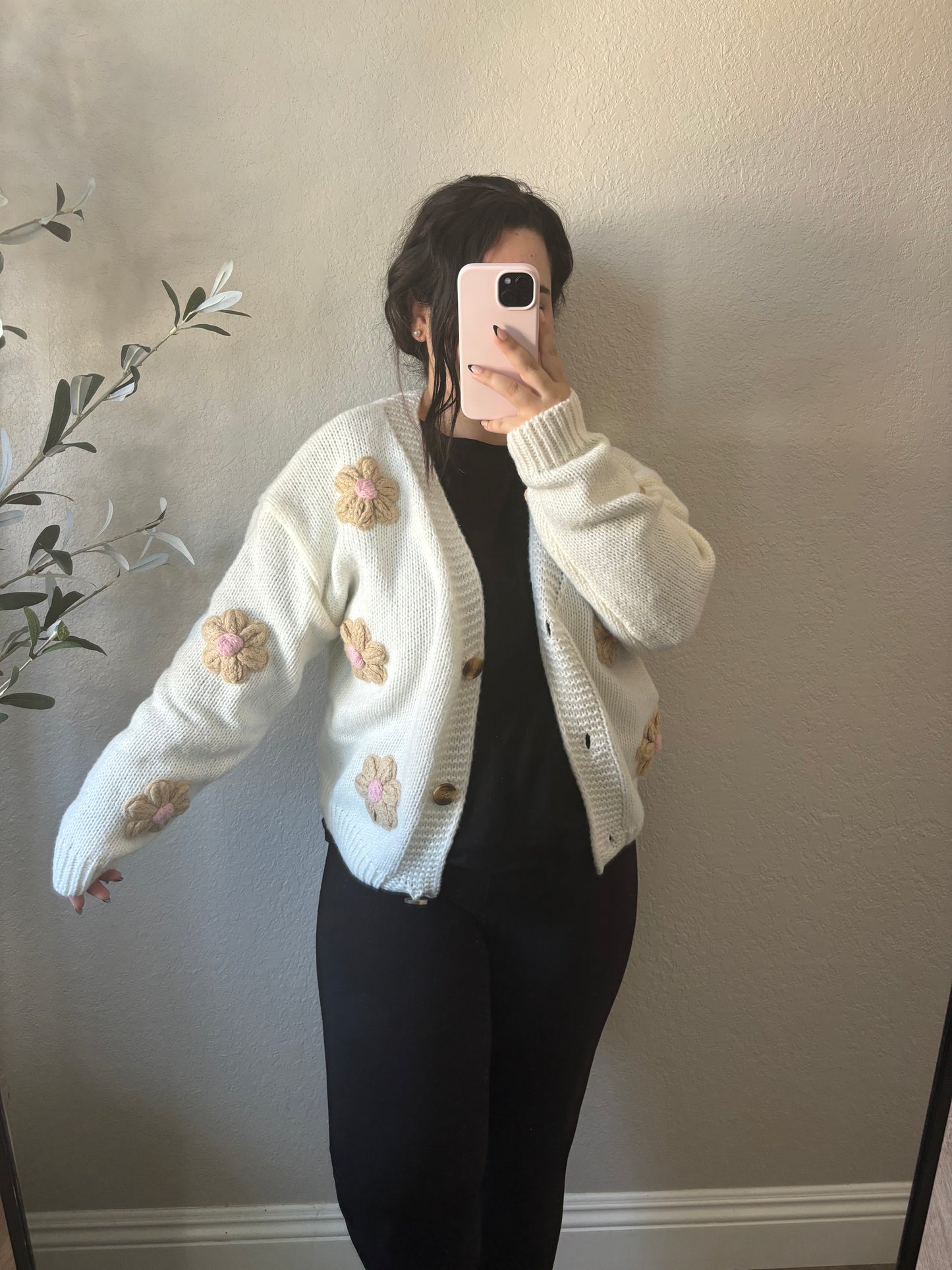 Flor Crochet Cardigan