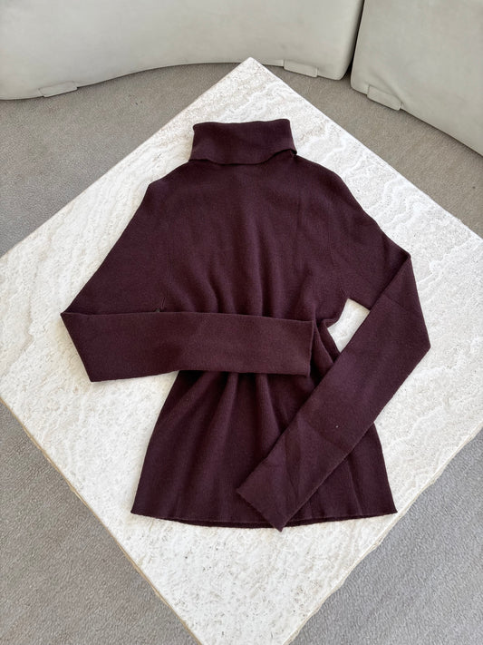 Hazelnut Harmony Turtle Neck- Chocolate