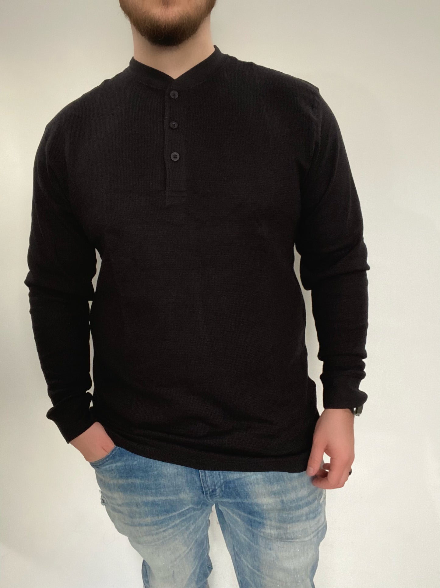 Luca Longsleeve (Black)- FINAL SALE