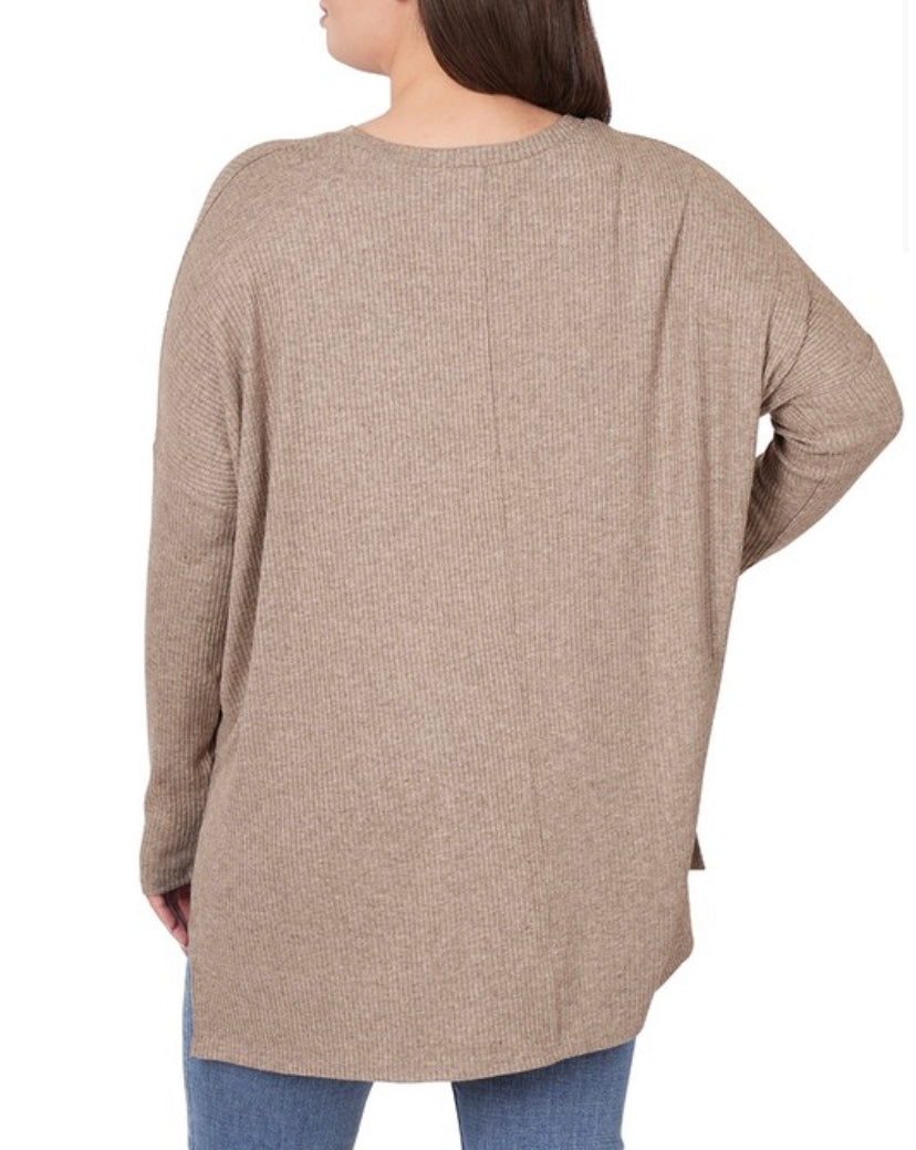 Andrea Extra Curvy Ribbed Sweater(Mocha)